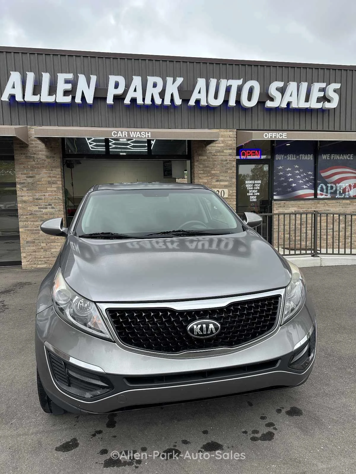 KIA SPORTAGE LX